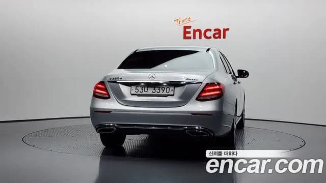 2017 Mercedes-Benz E-Class W213 E220d 4MATIC Exclusive Sold VIN WDDZF0FB4HA282086 – photo 16 2017 Mercedes-Benz E-Class W213 E220d 4MATIC Exclusive Sold VIN WDDZF0FB4HA282086 – photo 16