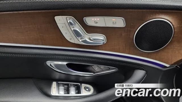 2017 Mercedes-Benz E-Class W213 E220d 4MATIC Exclusive Sold VIN WDDZF0FB4HA282086 – photo 18 2017 Mercedes-Benz E-Class W213 E220d 4MATIC Exclusive Sold VIN WDDZF0FB4HA282086 – photo 18