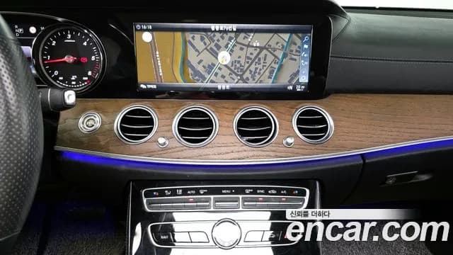 2017 Mercedes-Benz E-Class W213 E220d 4MATIC Exclusive Sold VIN WDDZF0FB5HA292304 – photo 16 2017 Mercedes-Benz E-Class W213 E220d 4MATIC Exclusive Sold VIN WDDZF0FB5HA292304 – photo 16