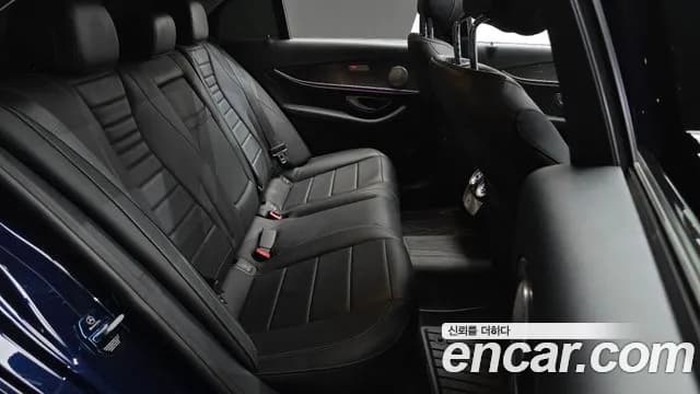 2018 Mercedes-Benz E-Class W213 E220d 4MATIC Avantgarde Sold VIN WDDZF0FB5JA476986 – photo 15 2018 Mercedes-Benz E-Class W213 E220d 4MATIC Avantgarde Sold VIN WDDZF0FB5JA476986 – photo 15
