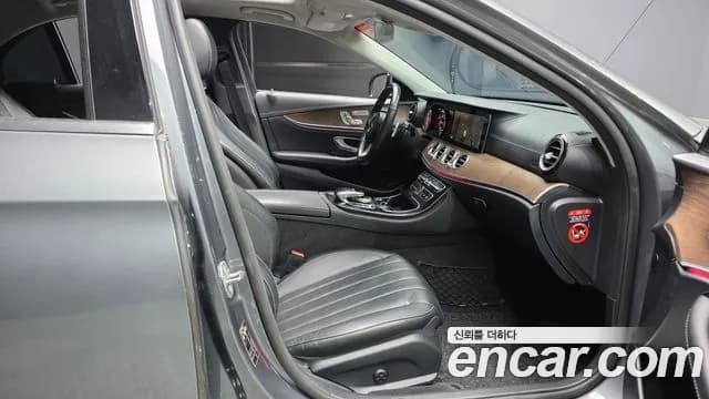 2018 Mercedes-Benz E-Class W213 E220d 4MATIC Exclusive Sold VIN WDDZF0FB6JA447609 – photo 14 2018 Mercedes-Benz E-Class W213 E220d 4MATIC Exclusive Sold VIN WDDZF0FB6JA447609 – photo 14