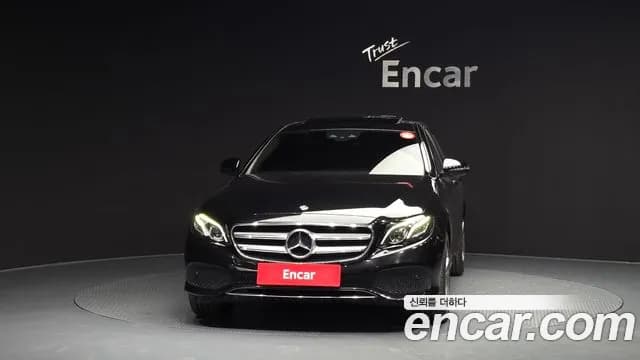 2017 Mercedes-Benz E-Class W213 E220d 4MATIC Avantgarde Sold VIN WDDZF0FB7HA251768 – photo 19 2017 Mercedes-Benz E-Class W213 E220d 4MATIC Avantgarde Sold VIN WDDZF0FB7HA251768 – photo 19
