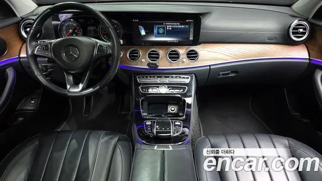 2018 Mercedes-Benz E-Class W213 E220d 4MATIC Exclusive Sold VIN WDDZF0FB7JA473751 – engine bay 2018 Mercedes-Benz E-Class W213 E220d 4MATIC Exclusive Sold VIN WDDZF0FB7JA473751 – engine bay