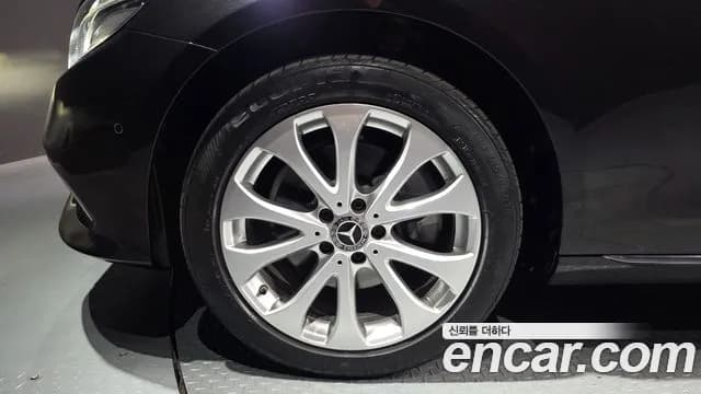 2018 Mercedes-Benz E-Class W213 E220d 4MATIC Exclusive Sold VIN WDDZF0FB7JA473751 – photo 20 2018 Mercedes-Benz E-Class W213 E220d 4MATIC Exclusive Sold VIN WDDZF0FB7JA473751 – photo 20