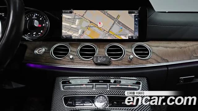 2019 Mercedes-Benz E-Class W213 E220d 4MATIC Exclusive Sold VIN WDDZF0FB7KA556212 – odometer reading 2019 Mercedes-Benz E-Class W213 E220d 4MATIC Exclusive Sold VIN WDDZF0FB7KA556212 – odometer reading
