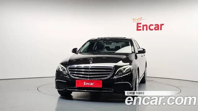 2017 Mercedes-Benz E-Class W213 E220d 4MATIC Exclusive Sold VIN WDDZF0FB8HA219203 – interior seats 2017 Mercedes-Benz E-Class W213 E220d 4MATIC Exclusive Sold VIN WDDZF0FB8HA219203 – interior seats