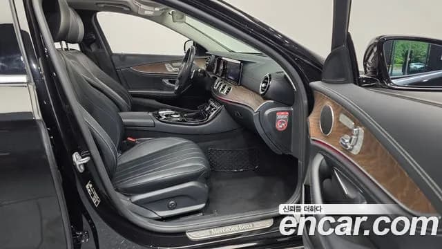 2017 Mercedes-Benz E-Class W213 E220d 4MATIC Exclusive Sold VIN WDDZF0FB8HA219203 – odometer reading 2017 Mercedes-Benz E-Class W213 E220d 4MATIC Exclusive Sold VIN WDDZF0FB8HA219203 – odometer reading