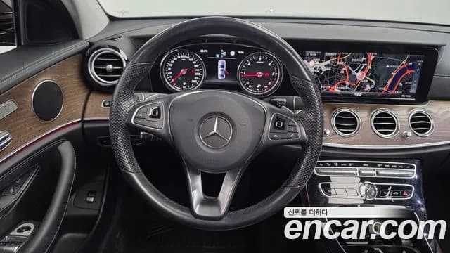 2017 Mercedes-Benz E-Class W213 E220d 4MATIC Exclusive Sold VIN WDDZF0FB8HA219203 – photo 17 2017 Mercedes-Benz E-Class W213 E220d 4MATIC Exclusive Sold VIN WDDZF0FB8HA219203 – photo 17