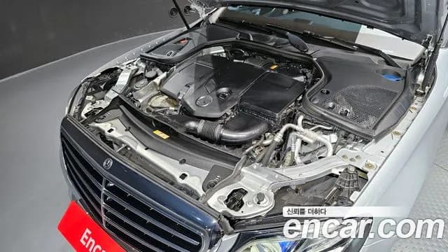 2020 Mercedes-Benz E-Class W213 E220d 4MATIC Exclusive Sold VIN WDDZF0FB8LA747834 – side profile 2020 Mercedes-Benz E-Class W213 E220d 4MATIC Exclusive Sold VIN WDDZF0FB8LA747834 – side profile
