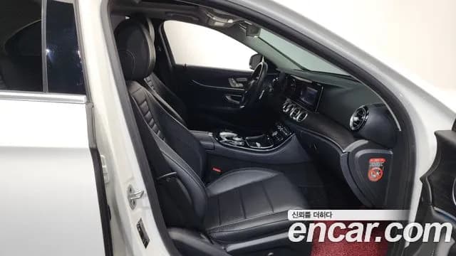2018 Mercedes-Benz E-Class W213 E220d 4MATIC Avantgarde Sold VIN WDDZF0FBXJA474845 – photo 13 2018 Mercedes-Benz E-Class W213 E220d 4MATIC Avantgarde Sold VIN WDDZF0FBXJA474845 – photo 13
