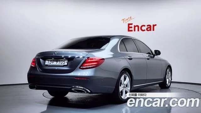2018 Mercedes-Benz E-Class W213 E200 Avantgarde Sold VIN WDDZF4CB2JA379899 – photo 12 2018 Mercedes-Benz E-Class W213 E200 Avantgarde Sold VIN WDDZF4CB2JA379899 – photo 12