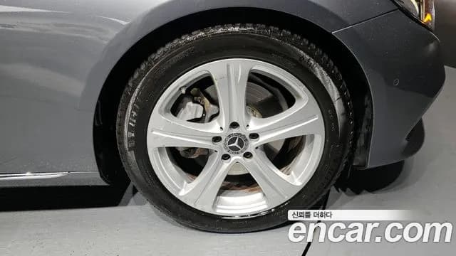 2018 Mercedes-Benz E-Class W213 E200 Avantgarde Sold VIN WDDZF4CB2JA389929 – dashboard 2018 Mercedes-Benz E-Class W213 E200 Avantgarde Sold VIN WDDZF4CB2JA389929 – dashboard