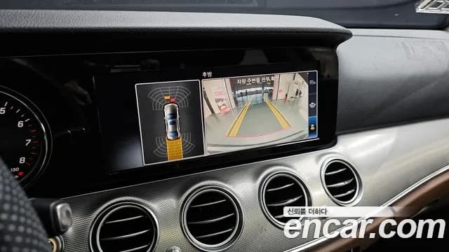 2018 Mercedes-Benz E-Class W213 E200 Avantgarde Sold VIN WDDZF4CB2JA389929 – photo 20 2018 Mercedes-Benz E-Class W213 E200 Avantgarde Sold VIN WDDZF4CB2JA389929 – photo 20