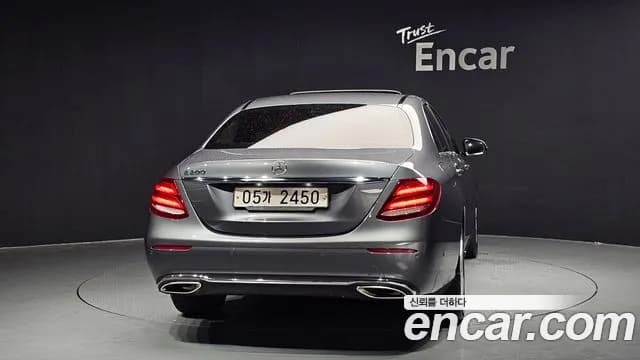 2018 Mercedes-Benz E-Class W213 E200 Avantgarde Sold VIN WDDZF4CB2JA389929 – photo 24 2018 Mercedes-Benz E-Class W213 E200 Avantgarde Sold VIN WDDZF4CB2JA389929 – photo 24