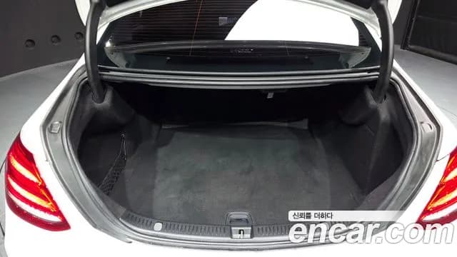 2018 Mercedes-Benz E-Class W213 E200 Avantgarde Sold VIN WDDZF4CB3JA385548 – side profile 2018 Mercedes-Benz E-Class W213 E200 Avantgarde Sold VIN WDDZF4CB3JA385548 – side profile