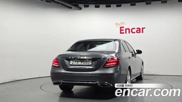 2018 Mercedes-Benz E-Class W213 E200 Avantgarde Sold VIN WDDZF4CB3JA386862 – photo 15 2018 Mercedes-Benz E-Class W213 E200 Avantgarde Sold VIN WDDZF4CB3JA386862 – photo 15