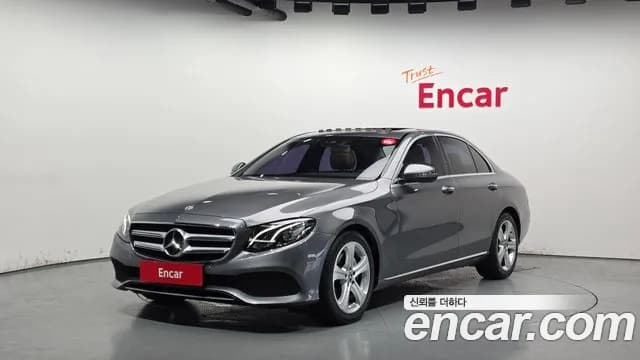 2018 Mercedes-Benz E-Class W213 E200 Avantgarde Sold VIN WDDZF4CB3JA386862 – photo 27 2018 Mercedes-Benz E-Class W213 E200 Avantgarde Sold VIN WDDZF4CB3JA386862 – photo 27