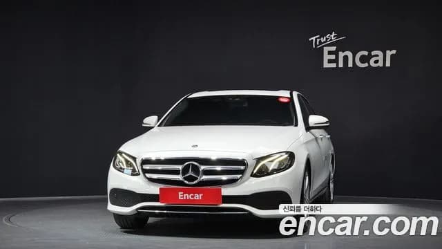 2018 Mercedes-Benz E-Class W213 E200 Avantgarde Sold VIN WDDZF4CB4JA326847 – photo 11 2018 Mercedes-Benz E-Class W213 E200 Avantgarde Sold VIN WDDZF4CB4JA326847 – photo 11