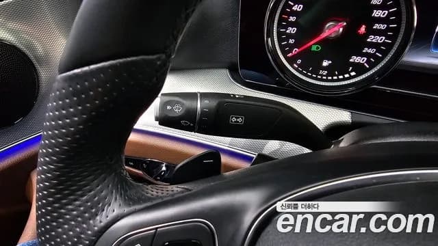 2018 Mercedes-Benz E-Class W213 E200 Avantgarde Sold VIN WDDZF4CB5JA395353 – photo 29 2018 Mercedes-Benz E-Class W213 E200 Avantgarde Sold VIN WDDZF4CB5JA395353 – photo 29
