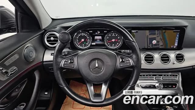 2017 Mercedes-Benz E-Class W213 E200 Avantgarde Sold VIN WDDZF4CB8HA142702 – side profile 2017 Mercedes-Benz E-Class W213 E200 Avantgarde Sold VIN WDDZF4CB8HA142702 – side profile