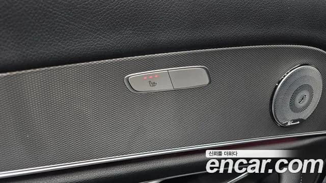 2017 Mercedes-Benz E-Class W213 E200 Avantgarde Sold VIN WDDZF4CB8HA142702 – photo 11 2017 Mercedes-Benz E-Class W213 E200 Avantgarde Sold VIN WDDZF4CB8HA142702 – photo 11