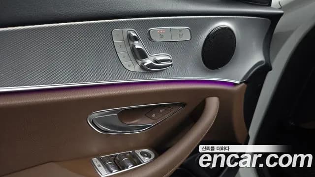 2018 Mercedes-Benz E-Class W213 E200 Avantgarde Sold VIN WDDZF4CB8JA444027 – photo 18 2018 Mercedes-Benz E-Class W213 E200 Avantgarde Sold VIN WDDZF4CB8JA444027 – photo 18