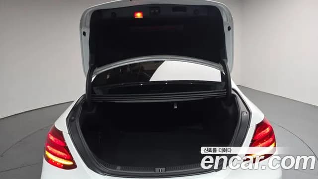 2018 Mercedes-Benz E-Class W213 E200 Avantgarde Sold VIN WDDZF4CB8JA444027 – photo 25 2018 Mercedes-Benz E-Class W213 E200 Avantgarde Sold VIN WDDZF4CB8JA444027 – photo 25
