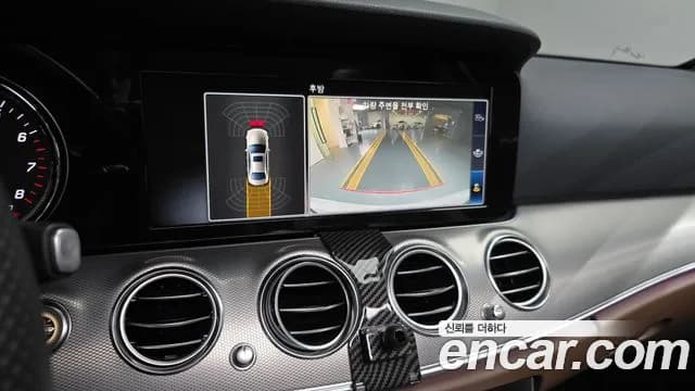 2018 Mercedes-Benz E-Class W213 E200 Avantgarde Sold VIN WDDZF4CB8JA444027 – photo 28 2018 Mercedes-Benz E-Class W213 E200 Avantgarde Sold VIN WDDZF4CB8JA444027 – photo 28