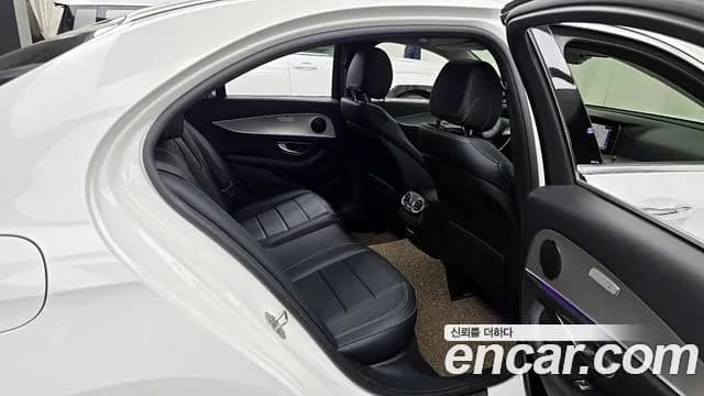 2017 Mercedes-Benz E-Class W213 E200 Avantgarde Sold VIN WDDZF4CB9HA129537 – odometer reading 2017 Mercedes-Benz E-Class W213 E200 Avantgarde Sold VIN WDDZF4CB9HA129537 – odometer reading