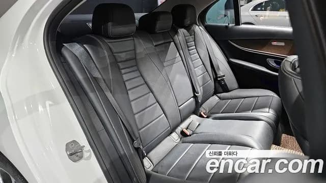 2018 Mercedes-Benz E-Class W213 E300 Exclusive Standard Sold VIN WDDZF4JB0JA323057 – engine bay 2018 Mercedes-Benz E-Class W213 E300 Exclusive Standard Sold VIN WDDZF4JB0JA323057 – engine bay