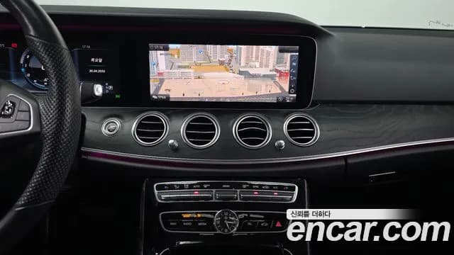 2017 Mercedes-Benz E-Class W213 E300 AV Intelligent Drive Sold VIN WDDZF4JB1HA172711 – front exterior 2017 Mercedes-Benz E-Class W213 E300 AV Intelligent Drive Sold VIN WDDZF4JB1HA172711 – front exterior