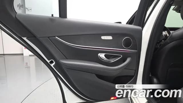 2017 Mercedes-Benz E-Class W213 E300 AV Intelligent Drive Sold VIN WDDZF4JB1HA172711 – photo 20 2017 Mercedes-Benz E-Class W213 E300 AV Intelligent Drive Sold VIN WDDZF4JB1HA172711 – photo 20