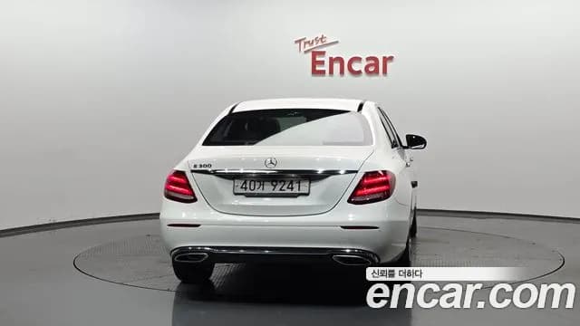 2017 Mercedes-Benz E-Class W213 E300 AV Intelligent Drive Sold VIN WDDZF4JB1HA172711 – photo 26 2017 Mercedes-Benz E-Class W213 E300 AV Intelligent Drive Sold VIN WDDZF4JB1HA172711 – photo 26