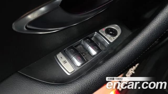 2017 Mercedes-Benz E-Class W213 E300 AV Intelligent Drive Sold VIN WDDZF4JB1HA172711 – photo 29 2017 Mercedes-Benz E-Class W213 E300 AV Intelligent Drive Sold VIN WDDZF4JB1HA172711 – photo 29
