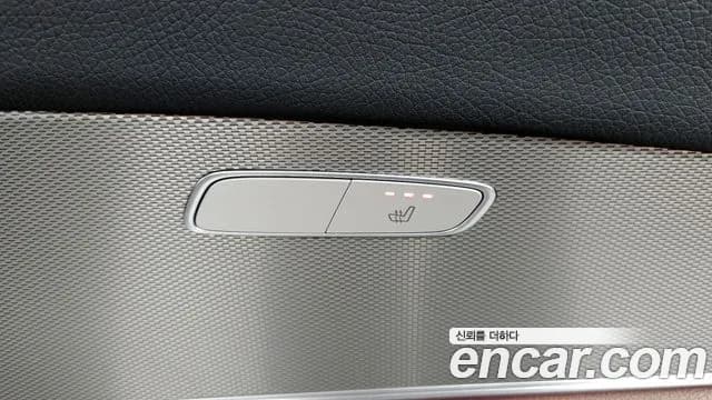 2019 Mercedes-Benz E-Class W213 E300 Avantgarde Sold VIN WDDZF4JB1KA535287 – interior seats 2019 Mercedes-Benz E-Class W213 E300 Avantgarde Sold VIN WDDZF4JB1KA535287 – interior seats