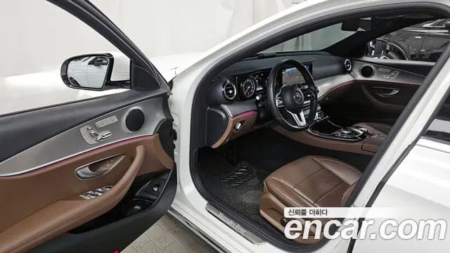 2019 Mercedes-Benz E-Class W213 E300 Avantgarde Sold VIN WDDZF4JB1KA535287 – photo 17 2019 Mercedes-Benz E-Class W213 E300 Avantgarde Sold VIN WDDZF4JB1KA535287 – photo 17