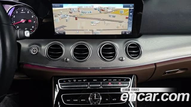 2019 Mercedes-Benz E-Class W213 E300 Avantgarde Sold VIN WDDZF4JB1KA535287 – photo 20 2019 Mercedes-Benz E-Class W213 E300 Avantgarde Sold VIN WDDZF4JB1KA535287 – photo 20