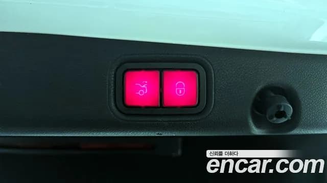 2019 Mercedes-Benz E-Class W213 E300 AMG Line Sold VIN WDDZF4JB1KA648494 – engine bay 2019 Mercedes-Benz E-Class W213 E300 AMG Line Sold VIN WDDZF4JB1KA648494 – engine bay