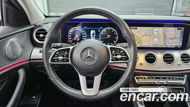 2019 Mercedes-Benz E-Class W213 E300 AMG Line Sold VIN WDDZF4JB1KA648494 – photo 13 2019 Mercedes-Benz E-Class W213 E300 AMG Line Sold VIN WDDZF4JB1KA648494 – photo 13
