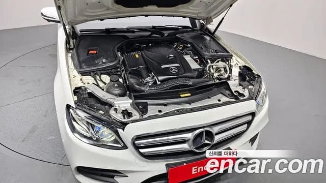 2019 Mercedes-Benz E-Class W213 E300 AMG Line Sold VIN WDDZF4JB1KA648494 – photo 18 2019 Mercedes-Benz E-Class W213 E300 AMG Line Sold VIN WDDZF4JB1KA648494 – photo 18