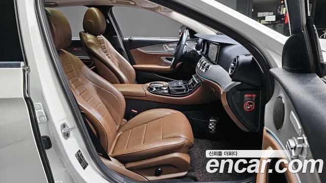 2019 Mercedes-Benz E-Class W213 E300 Avantgarde Sold VIN WDDZF4JB1KA661360 – front exterior 2019 Mercedes-Benz E-Class W213 E300 Avantgarde Sold VIN WDDZF4JB1KA661360 – front exterior