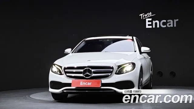 2019 Mercedes-Benz E-Class W213 E300 Avantgarde Sold VIN WDDZF4JB1KA661360 – photo 13 2019 Mercedes-Benz E-Class W213 E300 Avantgarde Sold VIN WDDZF4JB1KA661360 – photo 13