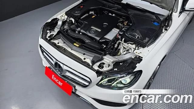 2019 Mercedes-Benz E-Class W213 E300 Avantgarde Sold VIN WDDZF4JB1KA661360 – photo 18 2019 Mercedes-Benz E-Class W213 E300 Avantgarde Sold VIN WDDZF4JB1KA661360 – photo 18