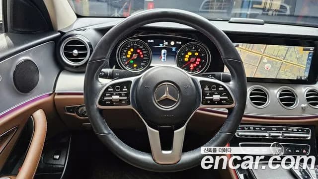 2019 Mercedes-Benz E-Class W213 E300 Avantgarde Sold VIN WDDZF4JB1KA661360 – photo 22 2019 Mercedes-Benz E-Class W213 E300 Avantgarde Sold VIN WDDZF4JB1KA661360 – photo 22