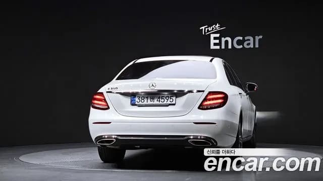 2019 Mercedes-Benz E-Class W213 E300 Avantgarde Sold VIN WDDZF4JB1KA661360 – photo 32 2019 Mercedes-Benz E-Class W213 E300 Avantgarde Sold VIN WDDZF4JB1KA661360 – photo 32