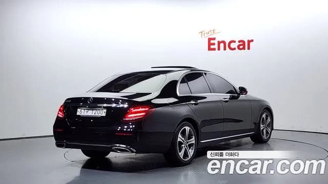 2017 Mercedes-Benz E-Class W213 E300 AV Intelligent Drive Sold VIN WDDZF4JB2HA262529 – engine bay 2017 Mercedes-Benz E-Class W213 E300 AV Intelligent Drive Sold VIN WDDZF4JB2HA262529 – engine bay