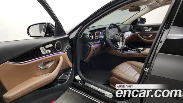 2017 Mercedes-Benz E-Class W213 E300 AV Intelligent Drive Sold VIN WDDZF4JB2HA262529 – undercarriage 2017 Mercedes-Benz E-Class W213 E300 AV Intelligent Drive Sold VIN WDDZF4JB2HA262529 – undercarriage