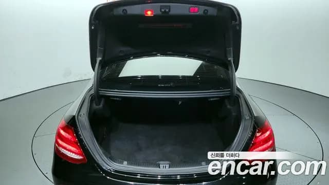 2017 Mercedes-Benz E-Class W213 E300 AV Intelligent Drive Sold VIN WDDZF4JB2HA262529 – photo 12 2017 Mercedes-Benz E-Class W213 E300 AV Intelligent Drive Sold VIN WDDZF4JB2HA262529 – photo 12