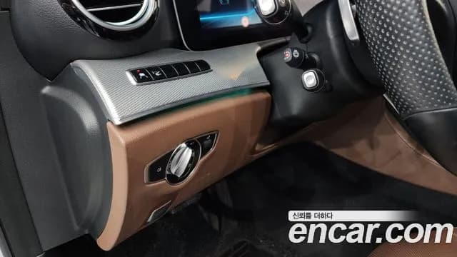 2018 Mercedes-Benz E-Class W213 E300 AMG Line Sold VIN WDDZF4JB2JA337090 – front exterior 2018 Mercedes-Benz E-Class W213 E300 AMG Line Sold VIN WDDZF4JB2JA337090 – front exterior