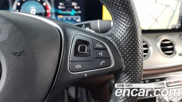 2018 Mercedes-Benz E-Class W213 E300 AMG Line Sold VIN WDDZF4JB2JA337090 – photo 21 2018 Mercedes-Benz E-Class W213 E300 AMG Line Sold VIN WDDZF4JB2JA337090 – photo 21